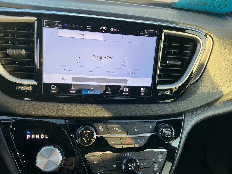 2026 Chrysler Voyager VOYAGER LX