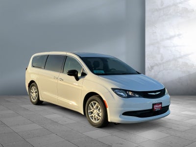 2026 Chrysler Voyager VOYAGER LX