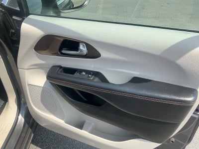 2019 Chrysler Pacifica Touring L Plus