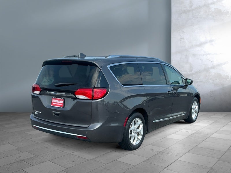 2019 Chrysler Pacifica Touring L Plus