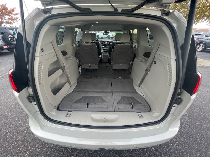 2019 Chrysler Pacifica Touring L Plus