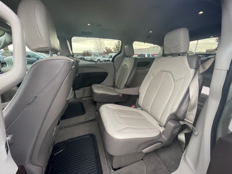 2019 Chrysler Pacifica Touring L Plus