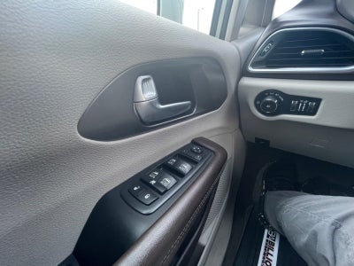 2019 Chrysler Pacifica Touring L Plus