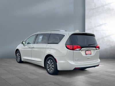 2019 Chrysler Pacifica Touring L Plus
