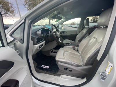 2019 Chrysler Pacifica Touring L Plus