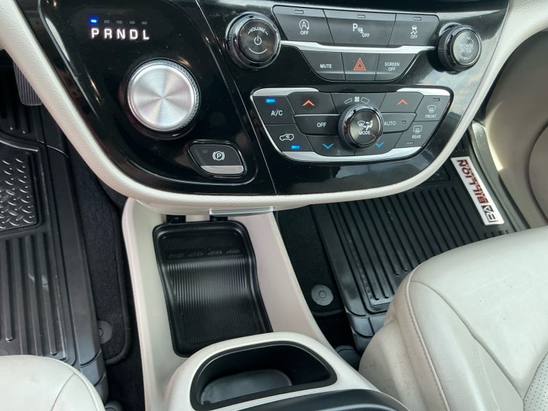 2018 Chrysler Pacifica Touring L Plus
