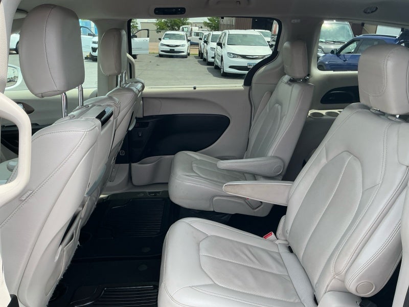 2018 Chrysler Pacifica Touring L Plus