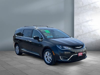 2020 Chrysler Pacifica Touring L Plus