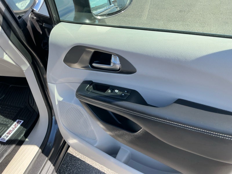 2022 Chrysler Pacifica Touring L AWD