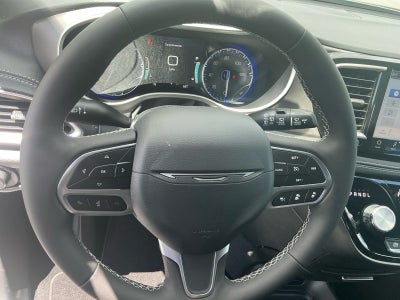 2027 Chrysler Pacifica PACIFICA SELECT AWD