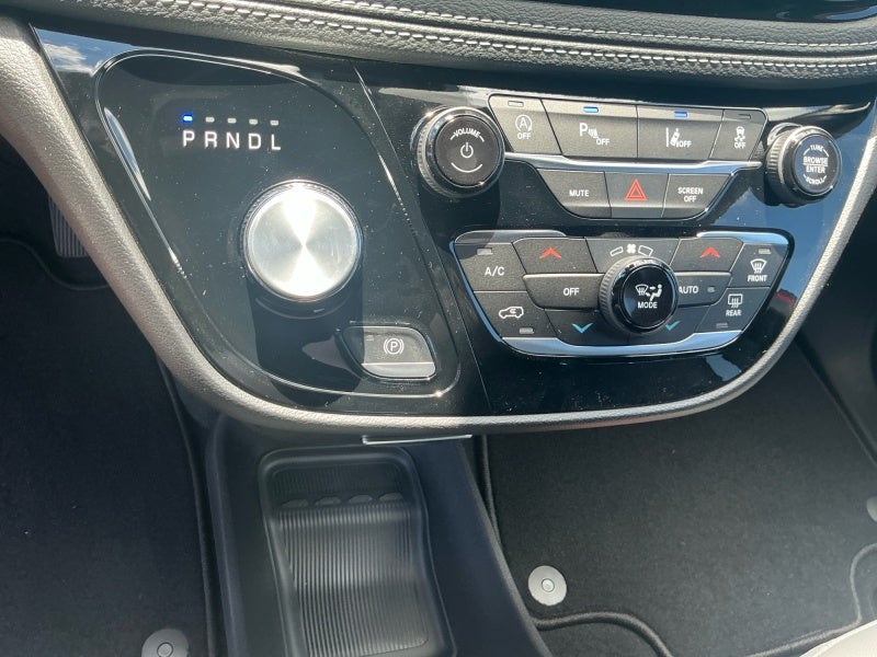 2027 Chrysler Pacifica PACIFICA SELECT AWD