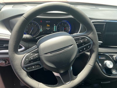 2027 Chrysler Pacifica PACIFICA SELECT AWD