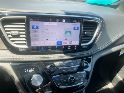 2027 Chrysler Pacifica PACIFICA LIMITED AWD