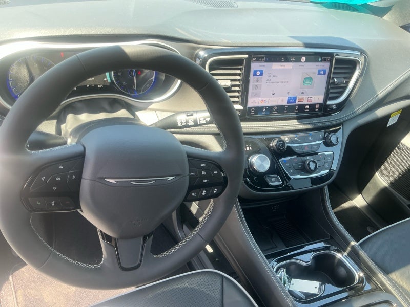 2027 Chrysler Pacifica PACIFICA LIMITED AWD