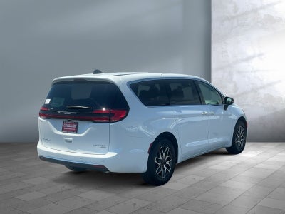 2027 Chrysler Pacifica PACIFICA LIMITED AWD