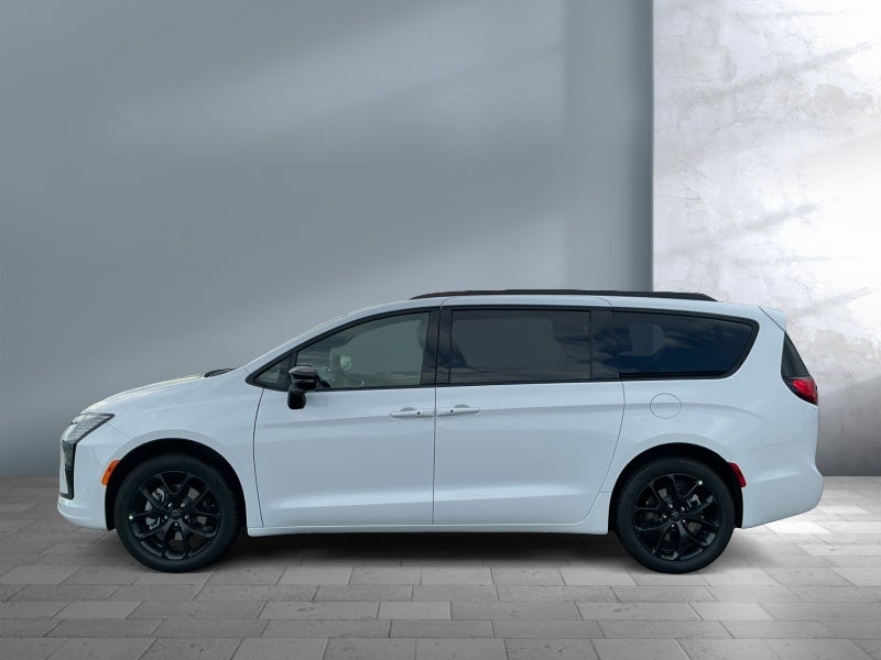 2027 Chrysler Pacifica PACIFICA LIMITED AWD