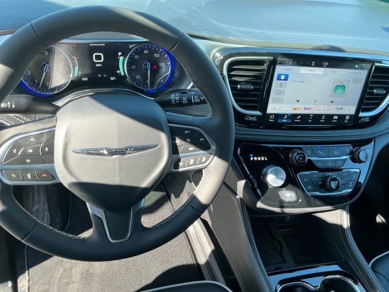 2026 Chrysler Pacifica PACIFICA LIMITED AWD