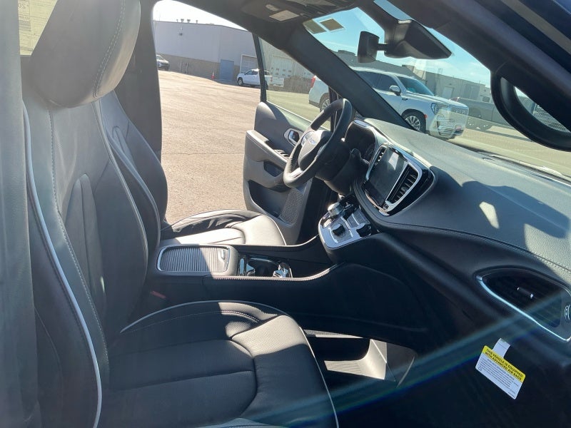 2026 Chrysler Pacifica PACIFICA LIMITED AWD