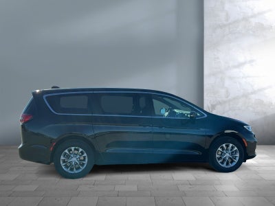 2026 Chrysler Pacifica PACIFICA LIMITED AWD