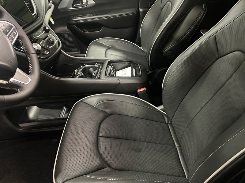 2026 Chrysler Pacifica PACIFICA LIMITED AWD