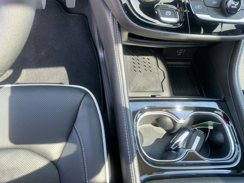 2027 Chrysler Pacifica PACIFICA LIMITED AWD