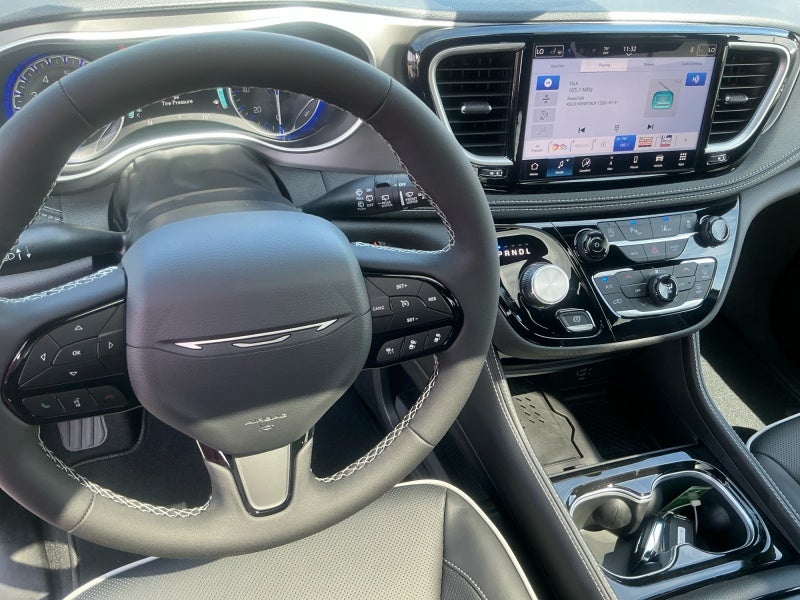 2027 Chrysler Pacifica PACIFICA LIMITED AWD