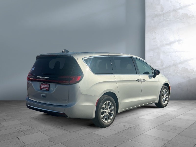 2026 Chrysler Pacifica PACIFICA LIMITED AWD