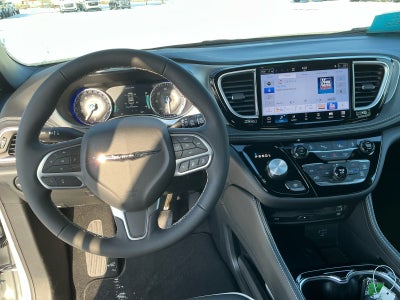 2026 Chrysler Pacifica PACIFICA LIMITED AWD