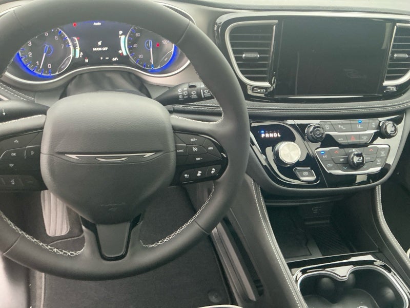 2027 Chrysler Pacifica PACIFICA LIMITED AWD