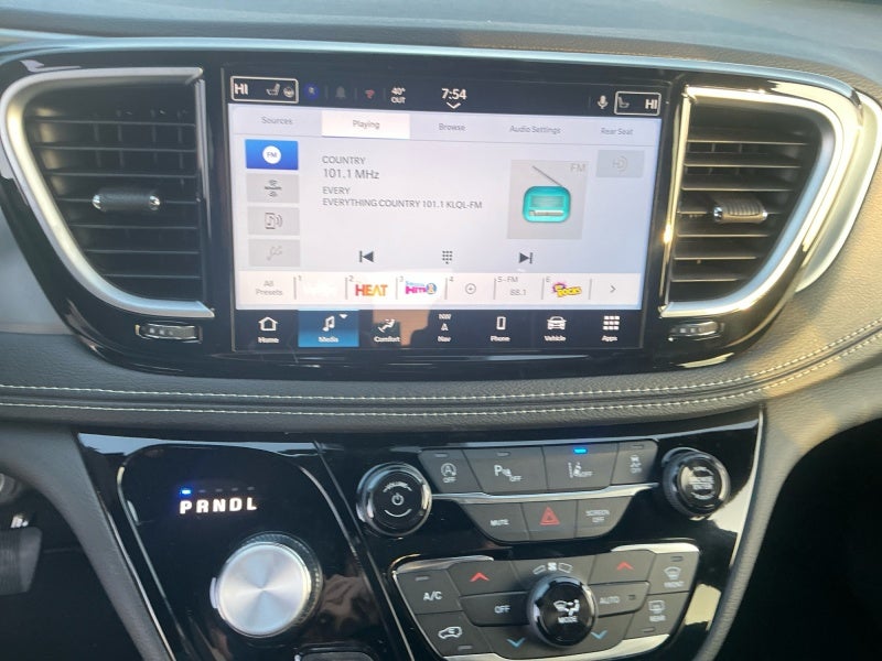 2026 Chrysler Pacifica PACIFICA LIMITED AWD