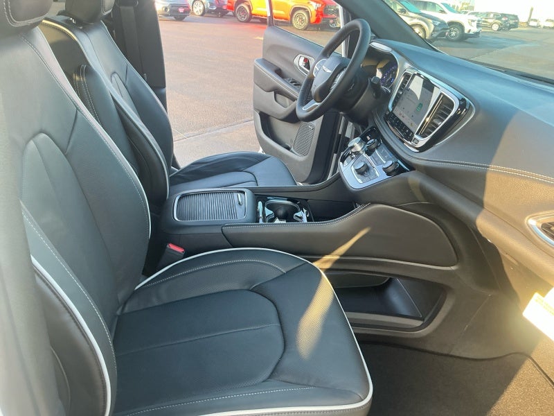 2026 Chrysler Pacifica PACIFICA LIMITED AWD