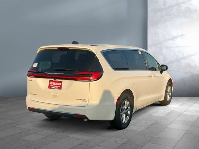 2026 Chrysler Pacifica PACIFICA LIMITED AWD