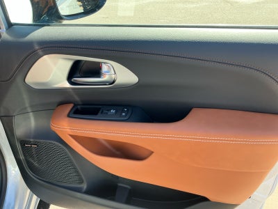 2026 Chrysler Pacifica PACIFICA PINNACLE AWD