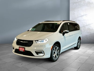 2026 Chrysler Pacifica PACIFICA PINNACLE AWD