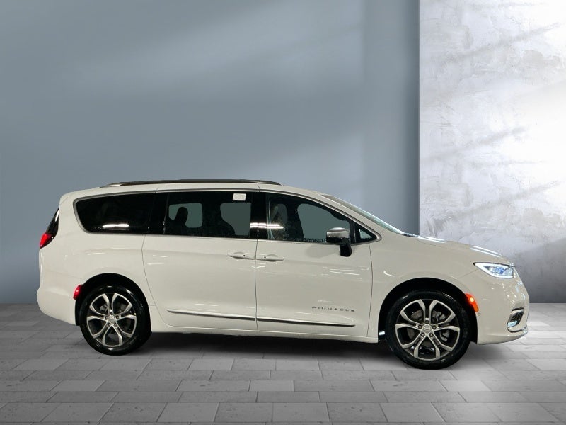 2026 Chrysler Pacifica PACIFICA PINNACLE AWD