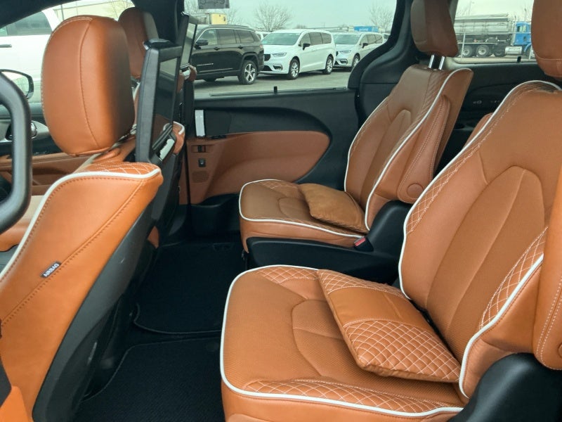 2026 Chrysler Pacifica PACIFICA PINNACLE AWD