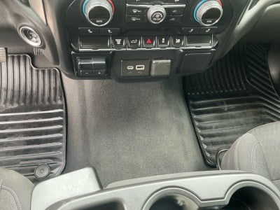 2022 Chevrolet Silverado 2500HD 4WD Crew Cab Standard Bed LT