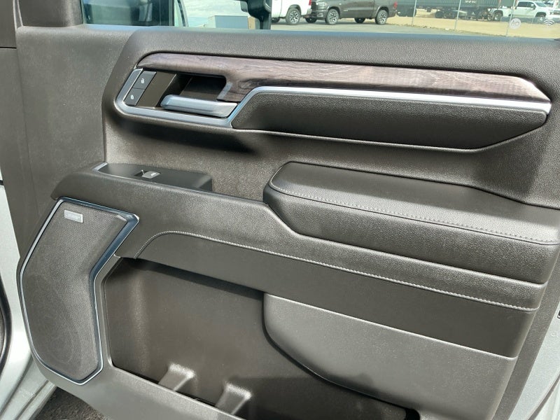 2024 Chevrolet Silverado 2500HD 4WD Crew Cab Standard Bed LTZ