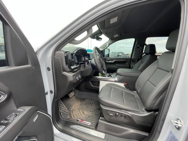 2024 Chevrolet Silverado 2500HD 4WD Crew Cab Standard Bed LTZ