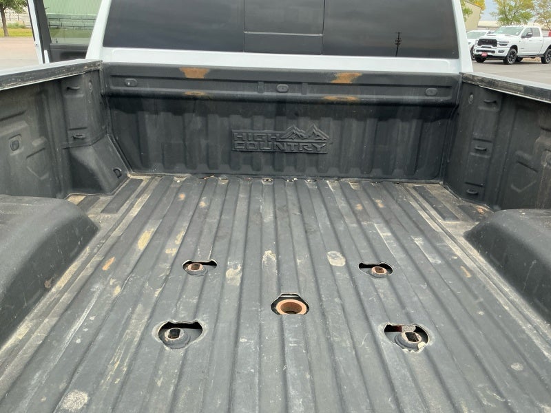2022 Chevrolet Silverado 2500HD 4WD Crew Cab Standard Bed High Country