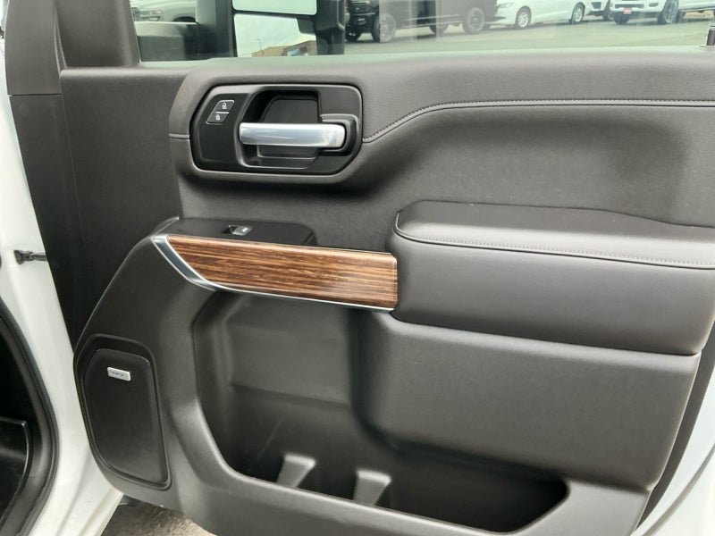 2022 Chevrolet Silverado 2500HD 4WD Crew Cab Standard Bed High Country