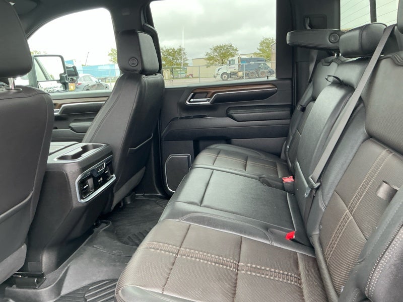 2024 Chevrolet Silverado 2500HD 4WD Crew Cab Standard Bed High Country