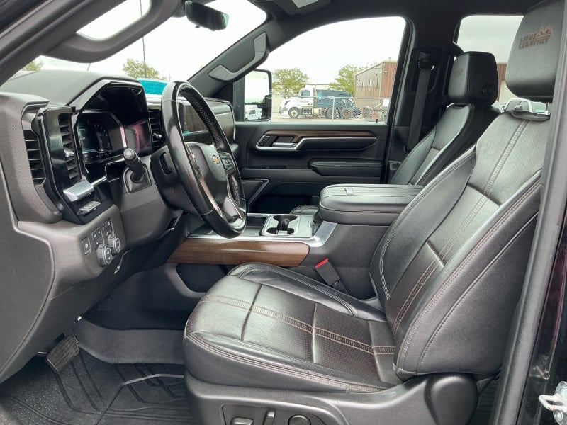 2024 Chevrolet Silverado 2500HD 4WD Crew Cab Standard Bed High Country