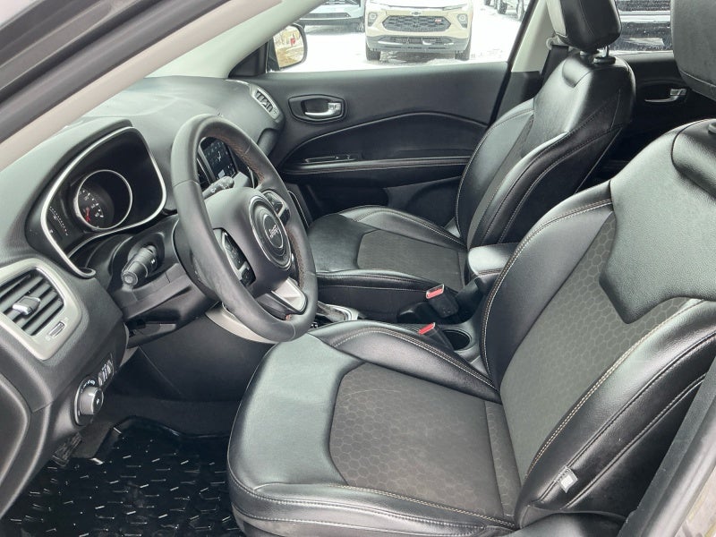 2021 Jeep Compass Latitude FWD