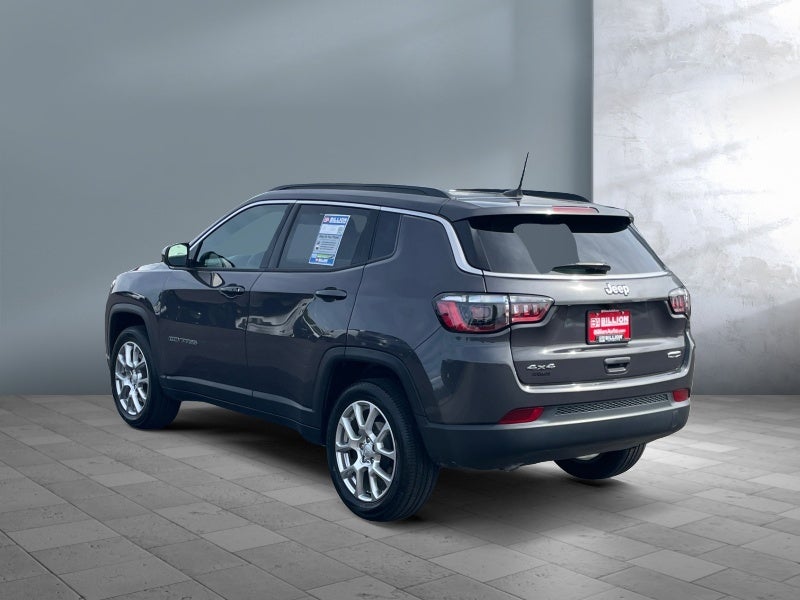 2024 Jeep Compass Latitude Lux FWD