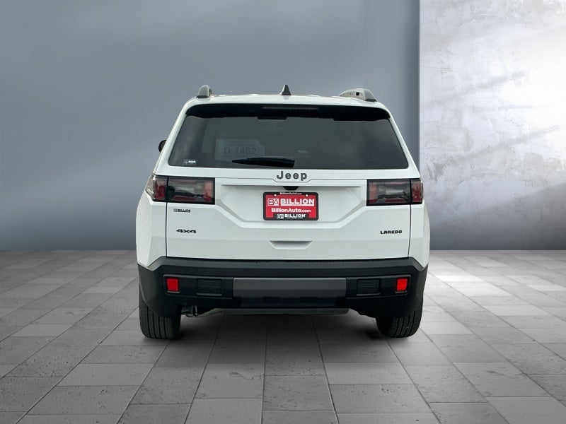 2026 Jeep Cherokee CHEROKEE LAREDO 4X4