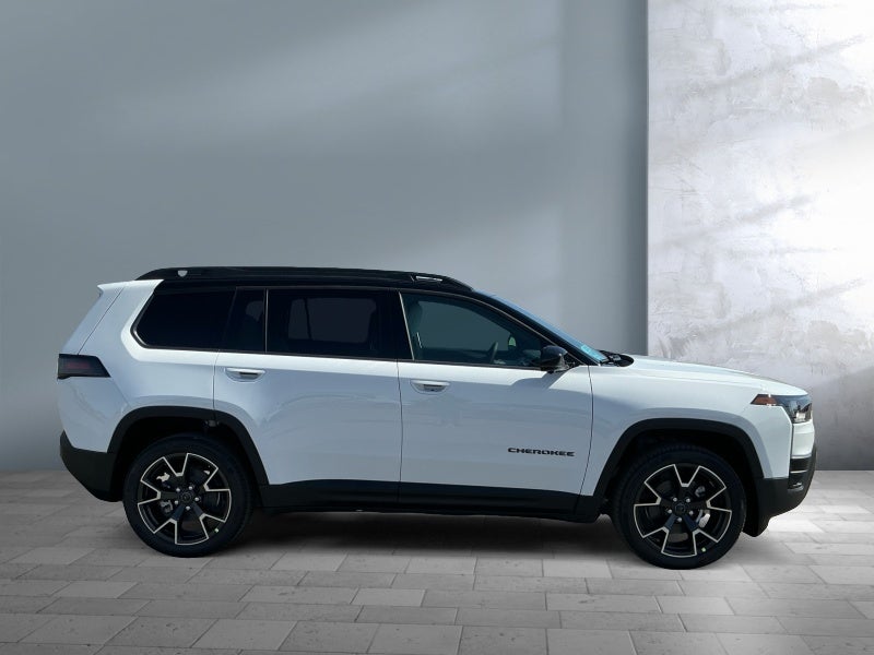 2026 Jeep Cherokee CHEROKEE OVERLAND 4X4