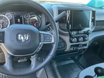 2027 RAM Ram 3500 RAM 3500 TRADESMAN CREW CAB 4X4 6'4' BOX