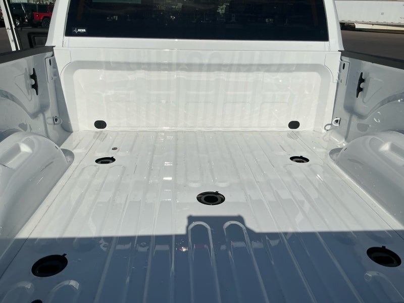 2027 RAM Ram 3500 RAM 3500 TRADESMAN CREW CAB 4X4 6'4' BOX