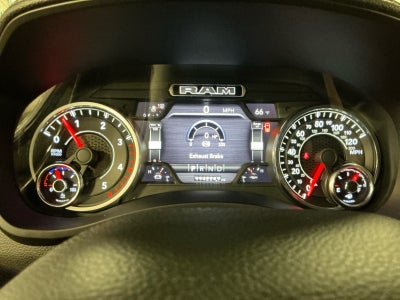 2022 RAM 3500 Laramie Crew Cab 4x4 6'4' Box